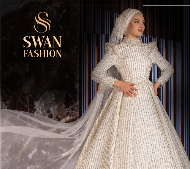 Swanfashion | Model 5